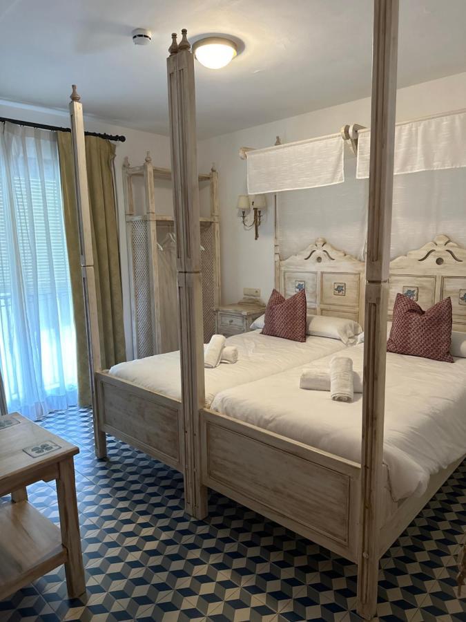 טולוקס Hostal Moon מראה חיצוני תמונה