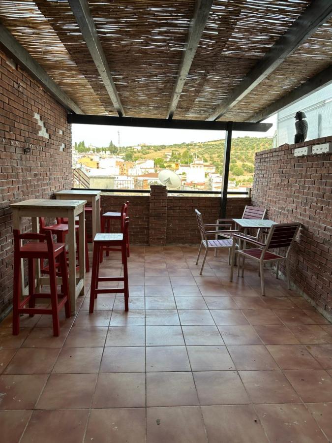 טולוקס Hostal Moon מראה חיצוני תמונה